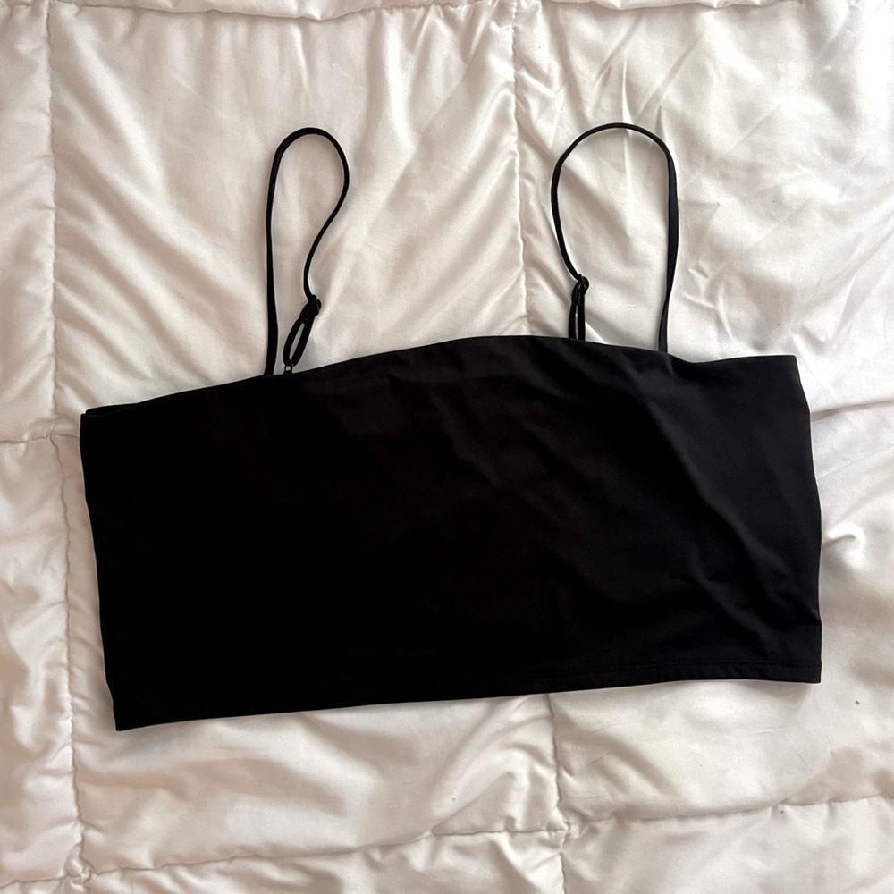 Express Body Contour Crop Top